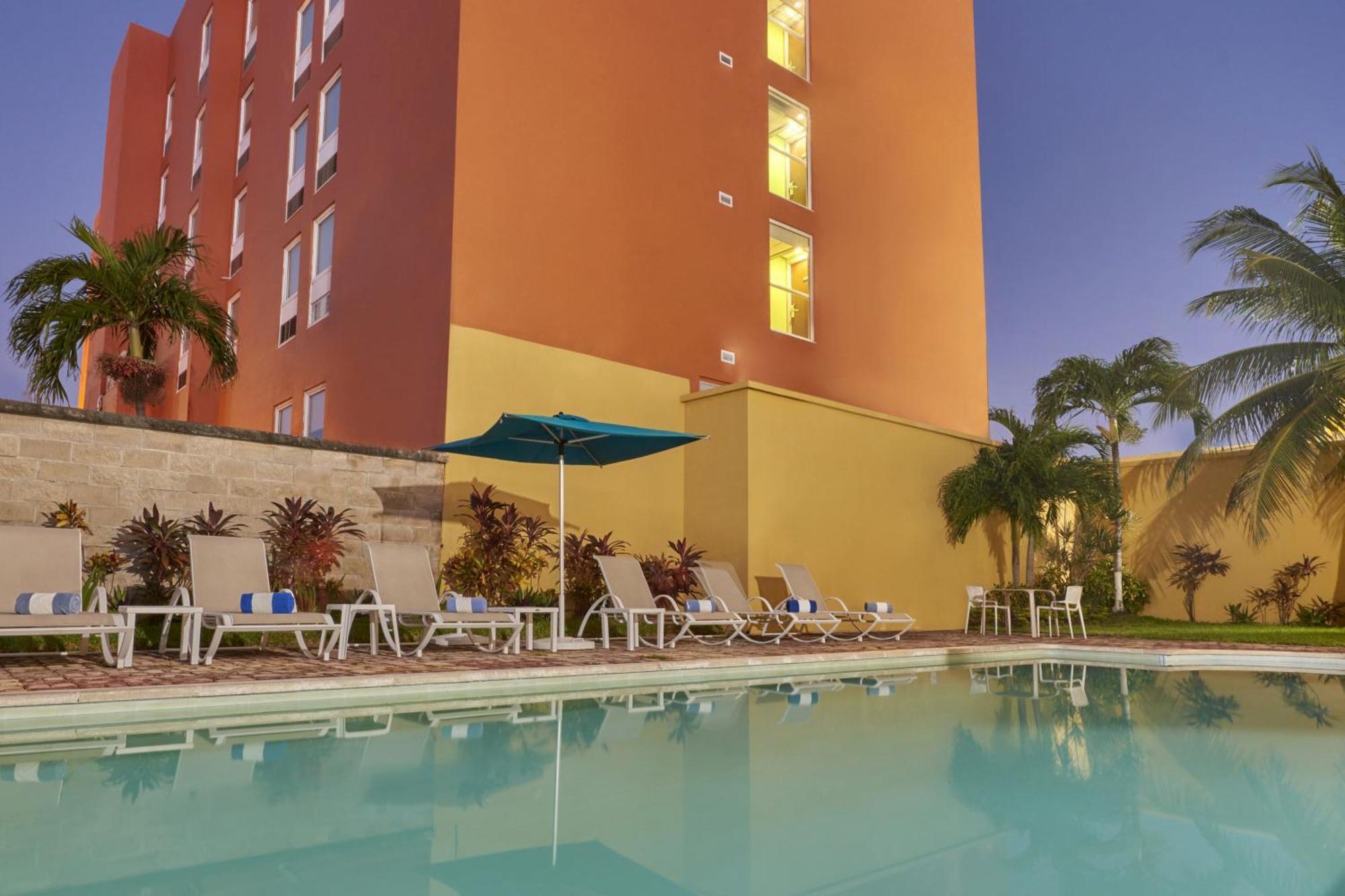 City Express Junior By Marriott Cancún Kültér fotó