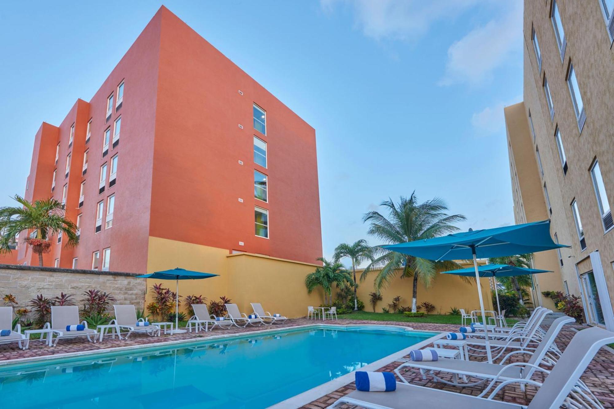 City Express Junior By Marriott Cancún Kültér fotó