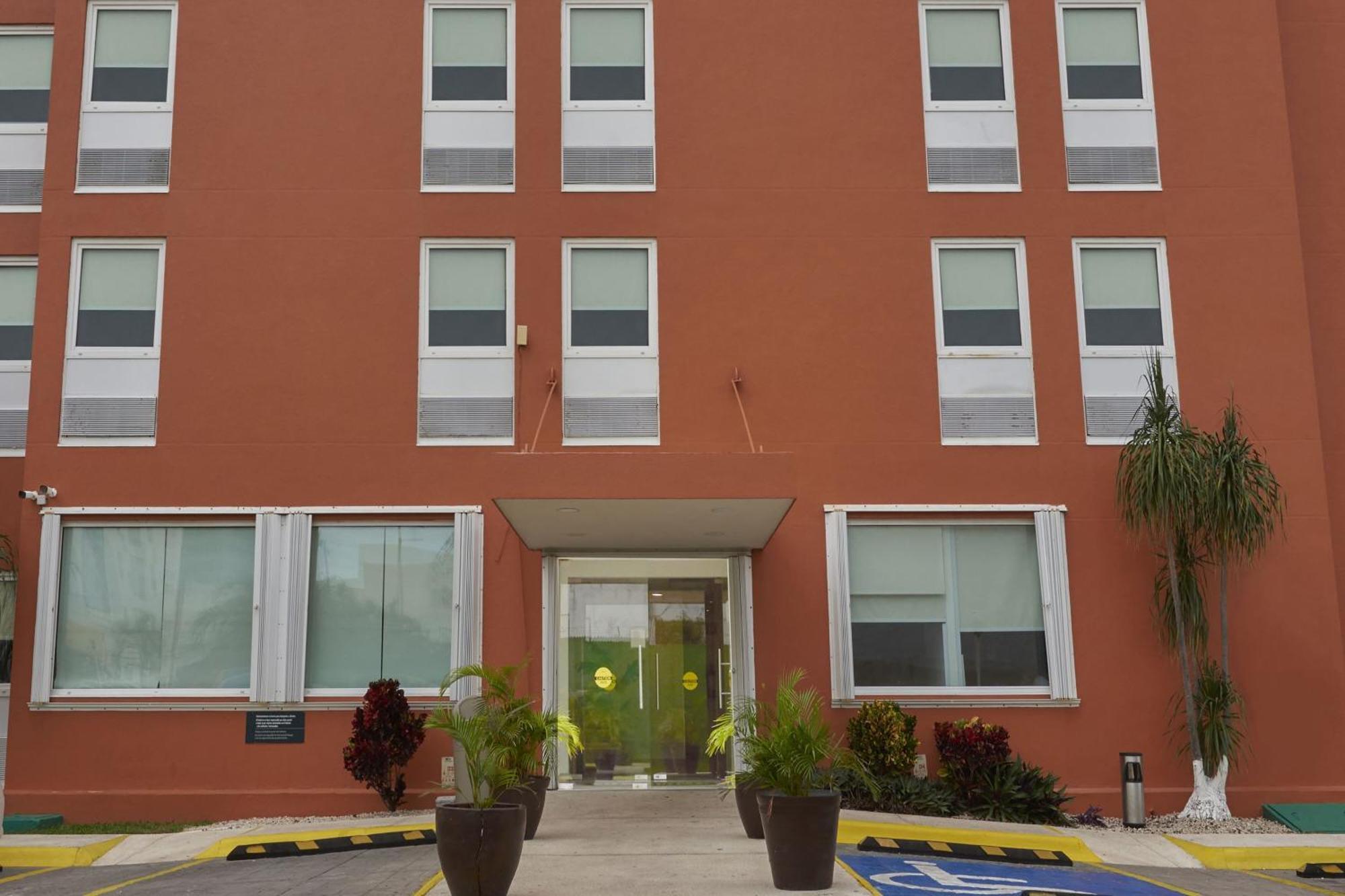 City Express Junior By Marriott Cancún Kültér fotó