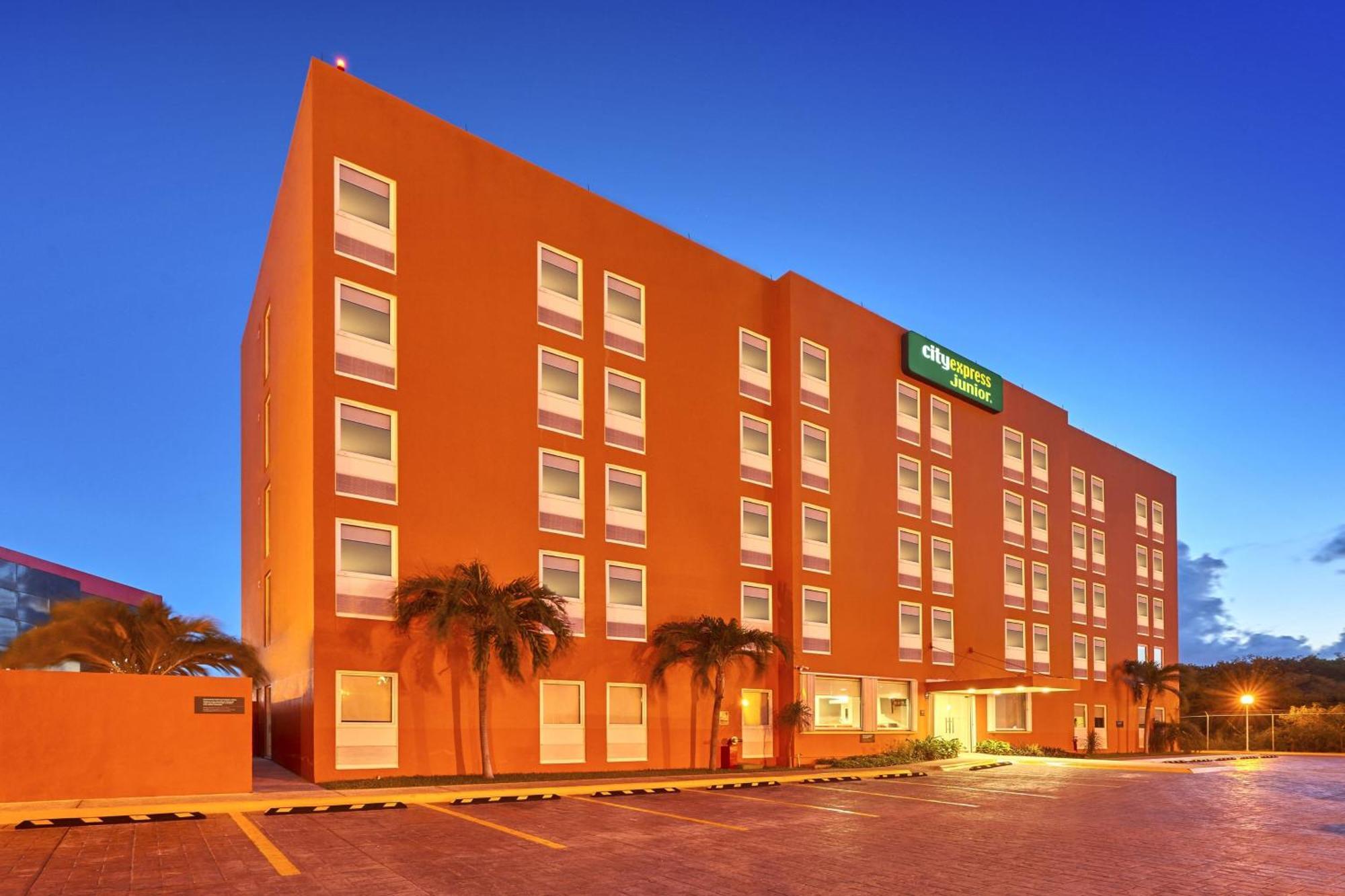 City Express Junior By Marriott Cancún Kültér fotó